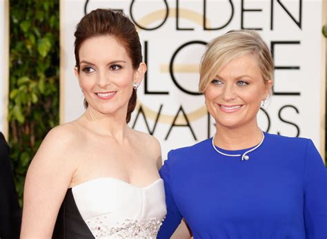 Amy Poehler and Tina Fey to Host SNL in December 2015