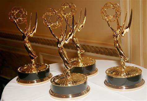 31 Behind-The-Scenes Facts About Awards Show Nominations