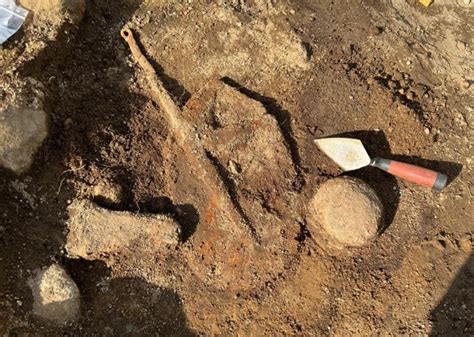 Amazing Artifacts Found In Viking Double Grave In Norwegian Garden - Ancient Pages