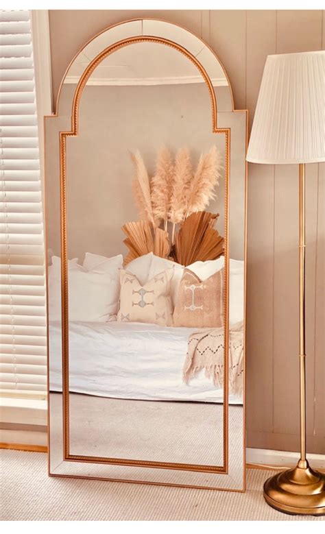 Unique Mirror Shapes To Suit Your Interior Style