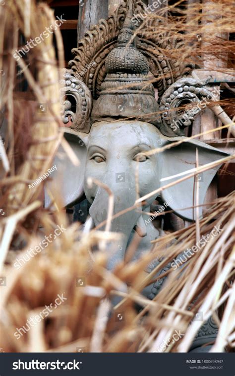 Clay Idol Hindu Lord Ganesh Under Stock Photo 1800698947 | Shutterstock