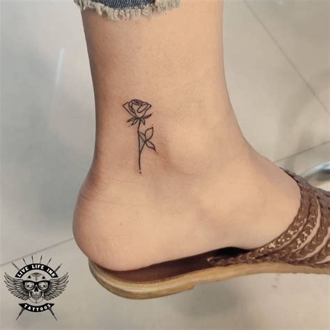 Top 100+ Small leg tattoos - Monersathe.com