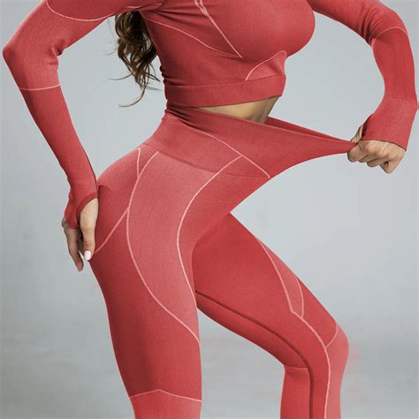 yoga wear for ladies