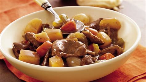 Meat and Potato Skillet Recipe - Pillsbury.com