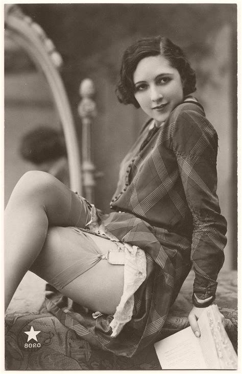 Vintage: Portraits of Lucette Desmoulins by Biederer Brothers (1920s) | MONOVISIONS