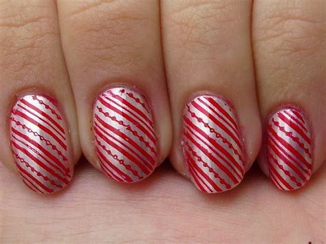 Nails in my Coffin: Candy Cane Nails!