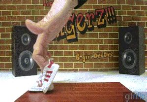 Finger Breakdance – Gifrific