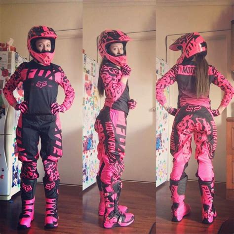 Motos ️ Motocross Girls, Motocross Gear, Motorcross Bike, Racing Gear, Fox Racing, Girl Dirtbike ...