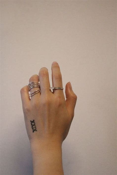 #tattoo #minitattoo #tattooinspire | Hand tattoo images, Side hand tattoos, Finger tattoos