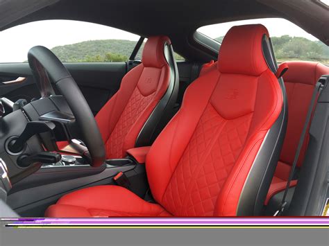 2016 Audi TT-S seats - MilesPerHr