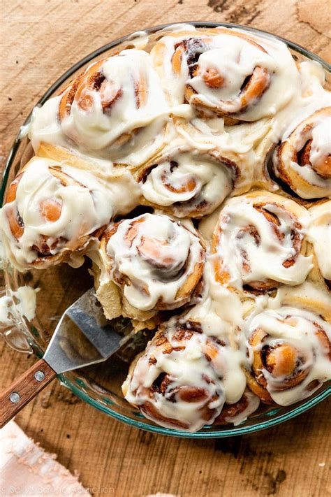 Easy Cinnamon Rolls – X HELLME