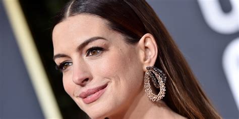 Anne Hathaway's recent jaw-dropping Instagram post has fans all saying ...