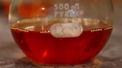 Color Change Chemistry Experiment | Curious.com