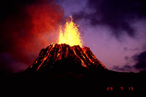 Kilauea Volcano: Facts About the 30-Year Eruption | Live Science