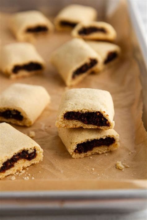 Homemade Fig Newtons Recipe | Girl Vs Dough