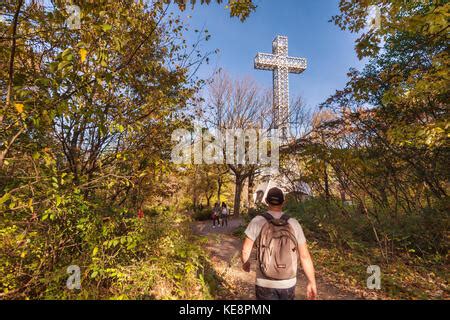 Mount Royal Cross or Croix du Mont Royal, Montreal, Canada Stock Photo - Alamy