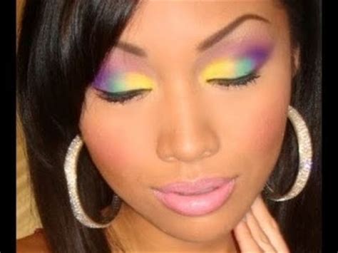 Rainbow Eyeshadow Tutorial | AmazingMakeups.com