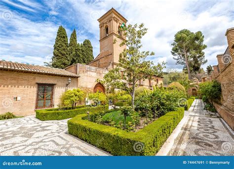 Alhambra De Granada Gardens Stock Image - Image of fortification, attraction: 74447691