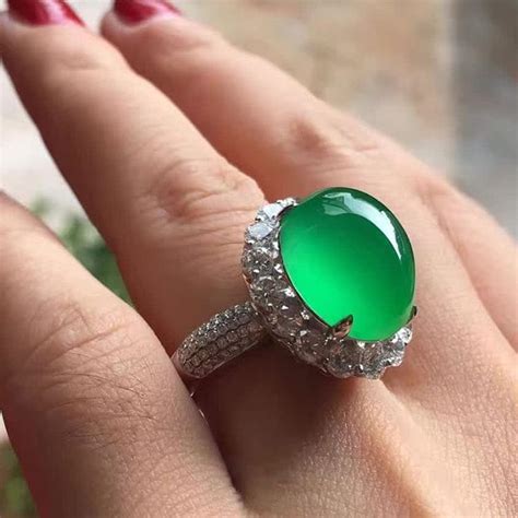 #jade #jadeite #gem #jewelry #jewellry | เพชร, เครื่องประดับ