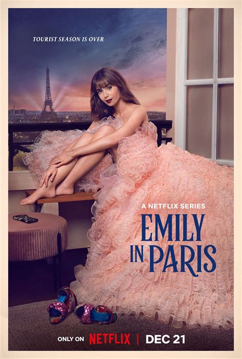 10 Best 'Emily in Paris' Quotes, Ranked