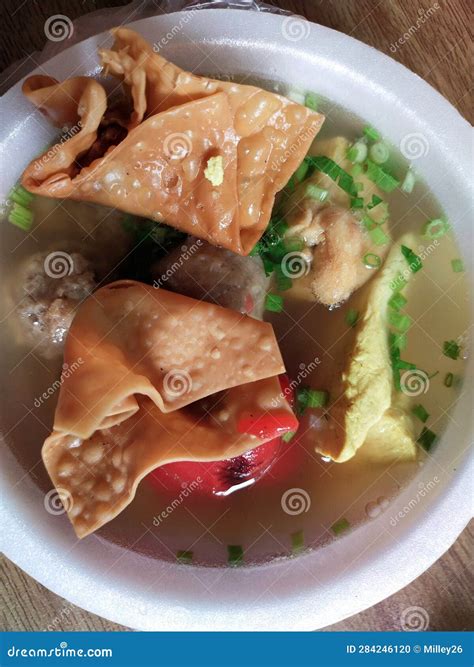 Indonesian Meatball Soup, Namely Bakso or Baso Stock Photo - Image of ball, food: 284246120