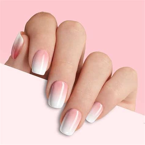 What is an American Manicure? All You Need to Know