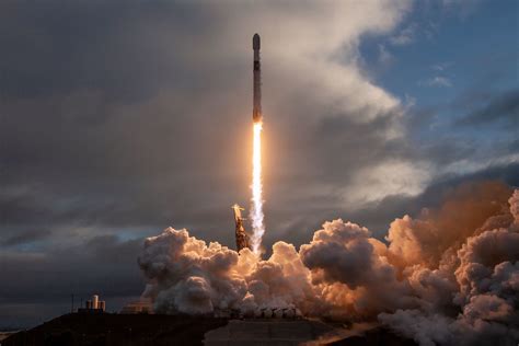 SpaceX orbits 51 more Starlink satellites in year’s first launch from ...