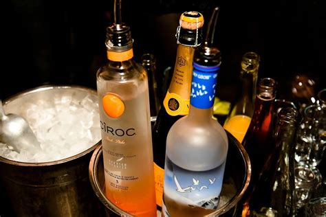 Nightclub Bottle Service & Party Packages in Sacramento - HQ Nightclub