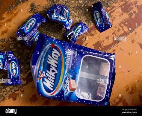 Milky Way (chocolate bar Stock Photo - Alamy