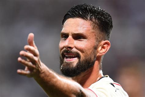 Watch ex-Chelsea star Olivier Giroud score just FOUR MINUTES into his AC Milan debut during Nice ...