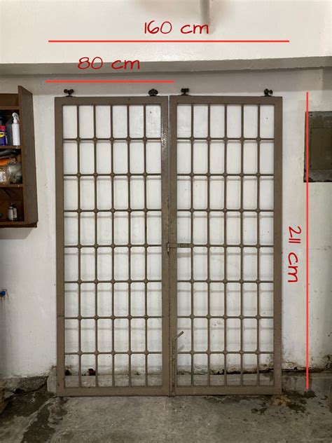 Heavy Duty Dual Metal Sliding Door/ Gate, Furniture & Home Living ...