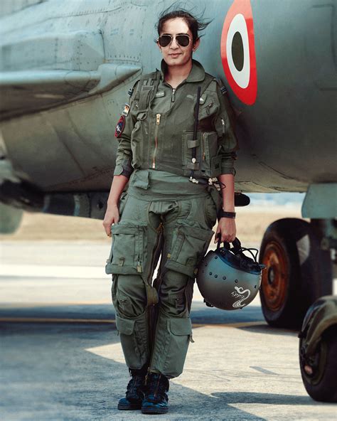 India's First three Fighter Pilots for Elle India. :: Behance