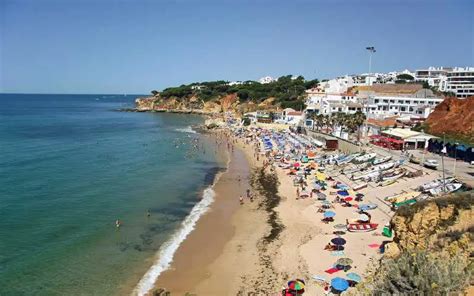 Olhos de Agua beach - Move to Algarve