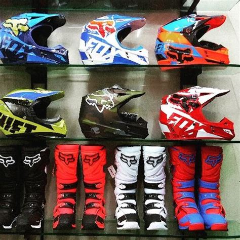 Dirt Bike Helmets at Best Price in Mumbai, Maharashtra | Super Moto Outfits