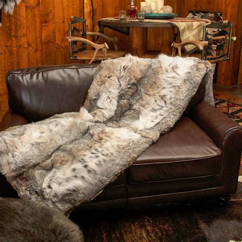 Real Fur Blankets – Page 2 – True North Furs