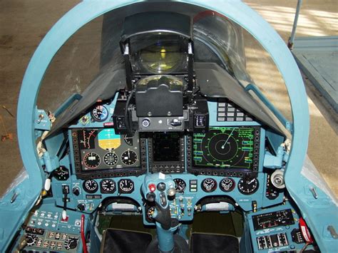 Su-27Flanker.com — Cockpit photo of Su-27SKM Flanker