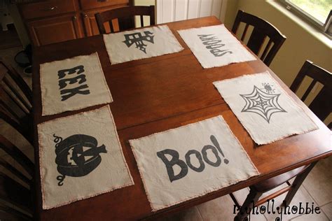 Holly's Hobbies: Craft Group: Halloween Placemats