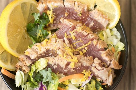 Seared Ahi Tuna Steak Salad – Chef Shamy