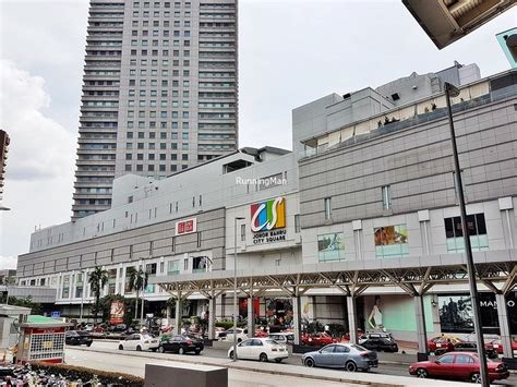 Johor Bahru Shopping Malls | Ivan Teh - RunningMan