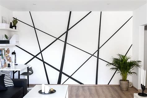 Black And White Wall Decor: 10 Designs For A Bold And Modern Look