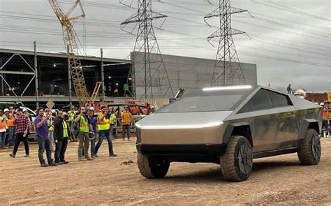 First production Tesla Cybertruck finally leaves the factory