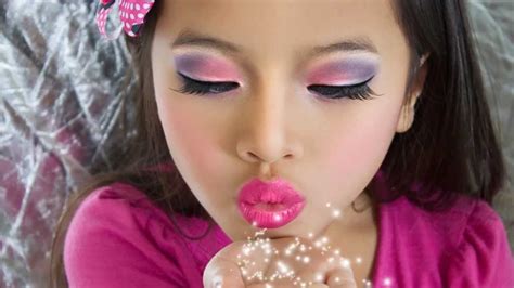 Different Makeup Looks For Kids - Debora Milke