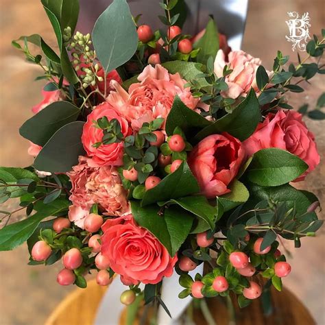 Valentine's Day Flowers | Coral Rose Bouquet | Floral Arrangement