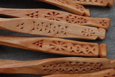 Peter Follansbee, joiner's notes | Wood spoon carving, Chip carving, Hand carved wooden spoons