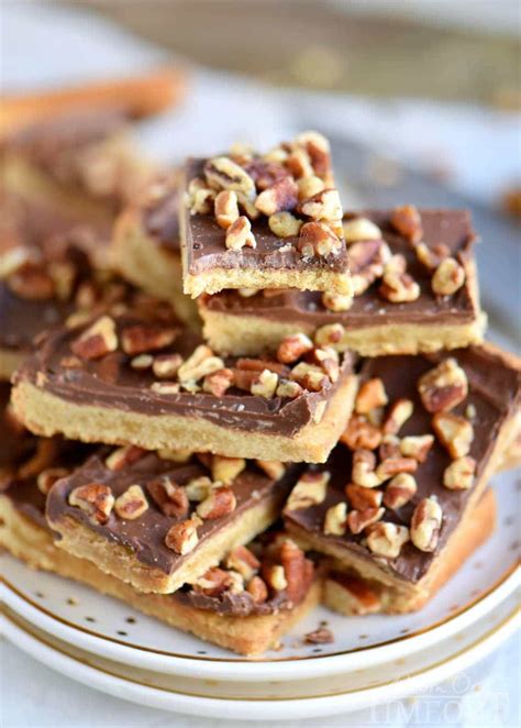 You’re going to go crazy for these Easy Toffee Bars! Simply delicious ...