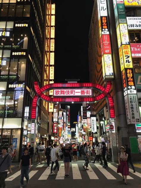 Tokyo Shinjuku Night Walking Tour | GetYourGuide