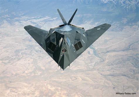 F-117A Nighthawk Stealth Fighter Attack Aircraft | Fighter Jet Picture ...