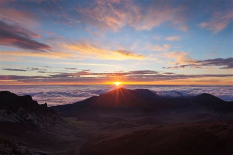 Haleakala Sunrise Volcano Tour in Maui | Temptation Tours