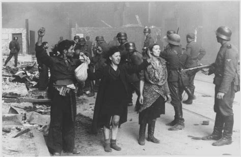 File:Stroop Report - Warsaw Ghetto Uprising 08.jpg - Wikimedia Commons