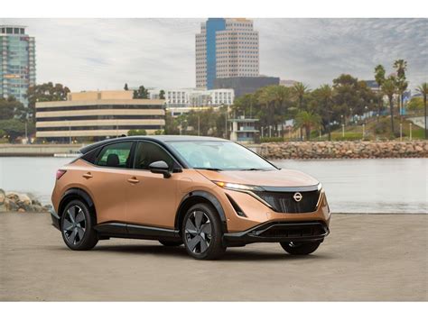 2023 Nissan Ariya Pictures: | U.S. News